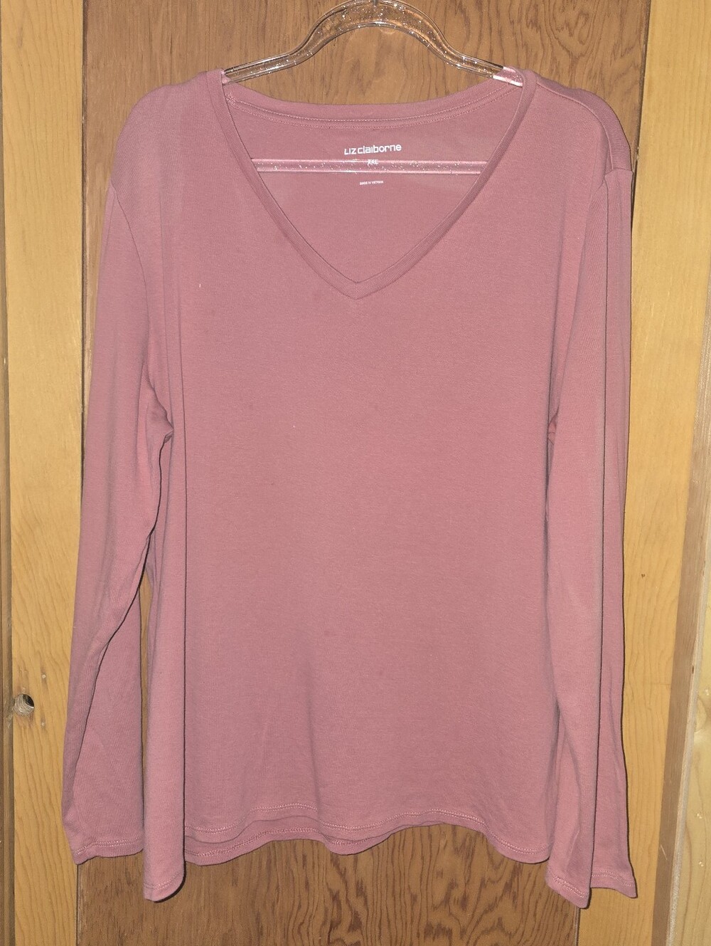 Liz claiborne XXL New no tags coral pink long-sleeved v neck tshirt